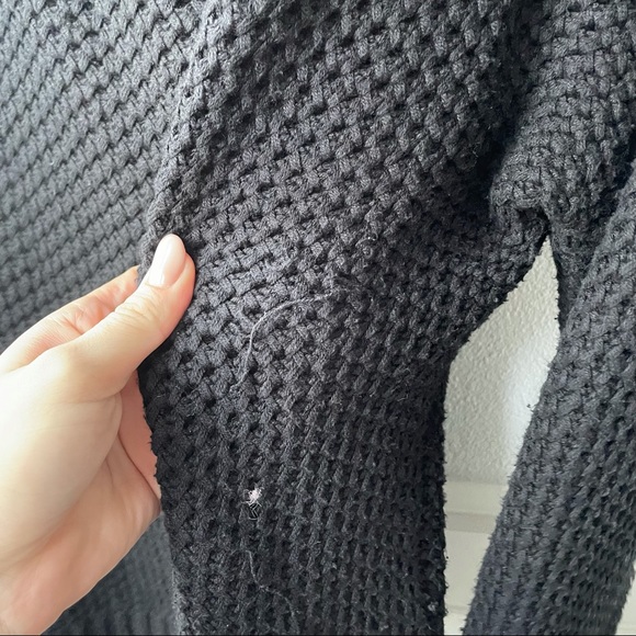 Bebe | Chunky Knit Sweater - Picture 4 of 5